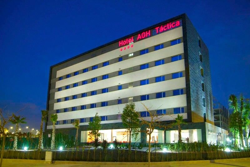 Azz Valencia Tactica Hotel Paterna Eksteriør billede